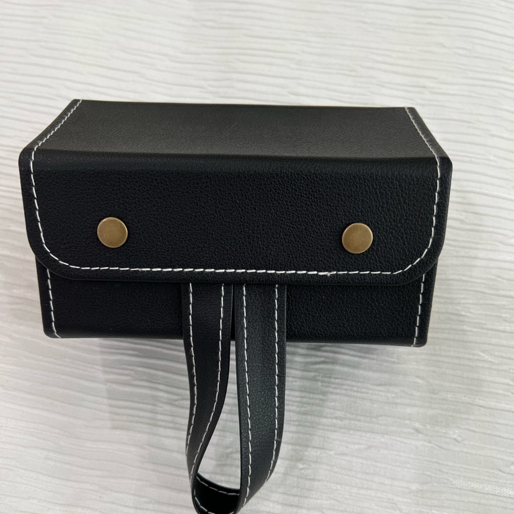 5 slot travel sunglasses organizer